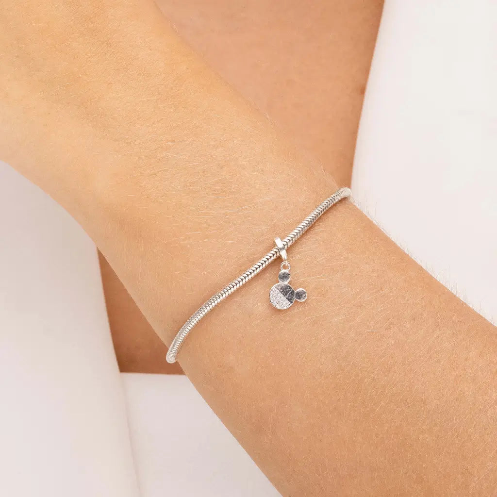 Pulseira com berloque