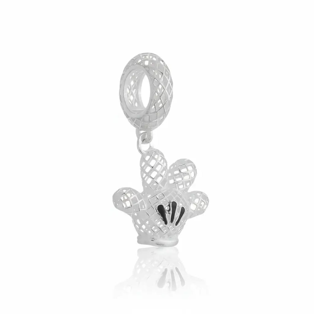 Berloque de prata 925 estilo 3D em formato de luva do Mickey, detalhe vazado e acabamento esmaltado preto.