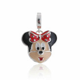 Berloque Minnie em Prata 925 com laço vermelho e detalhes esmaltados, joia delicada e encantadora.